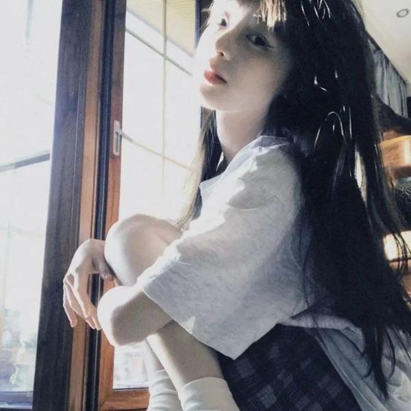 赤月湖吸血鬼